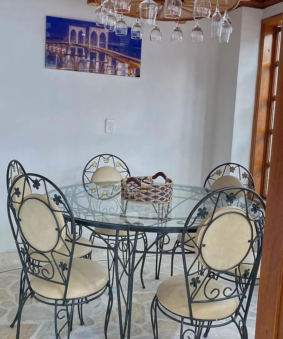 Апартаменты 5-Star Luxury House Кали